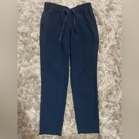 Lulu lemon - On the Fly 7/8 Pant Woven - Picture 4 of 7